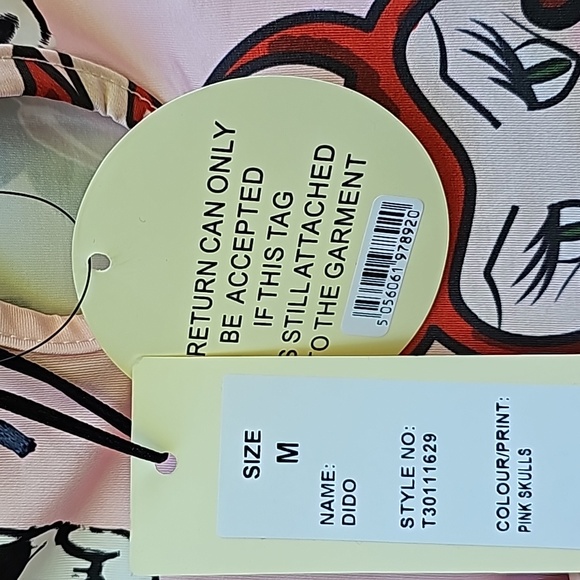 NWT NEW Lindy Bop Pink Key Hole Pin Up Top Skulls Roses She Devil Print - Picture 8 of 8